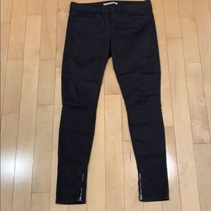 Women’s Vince Skinny Jean style pants
